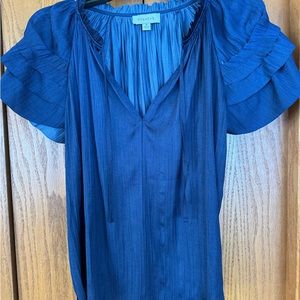 NWOT Evereve flutter sleeve blouse